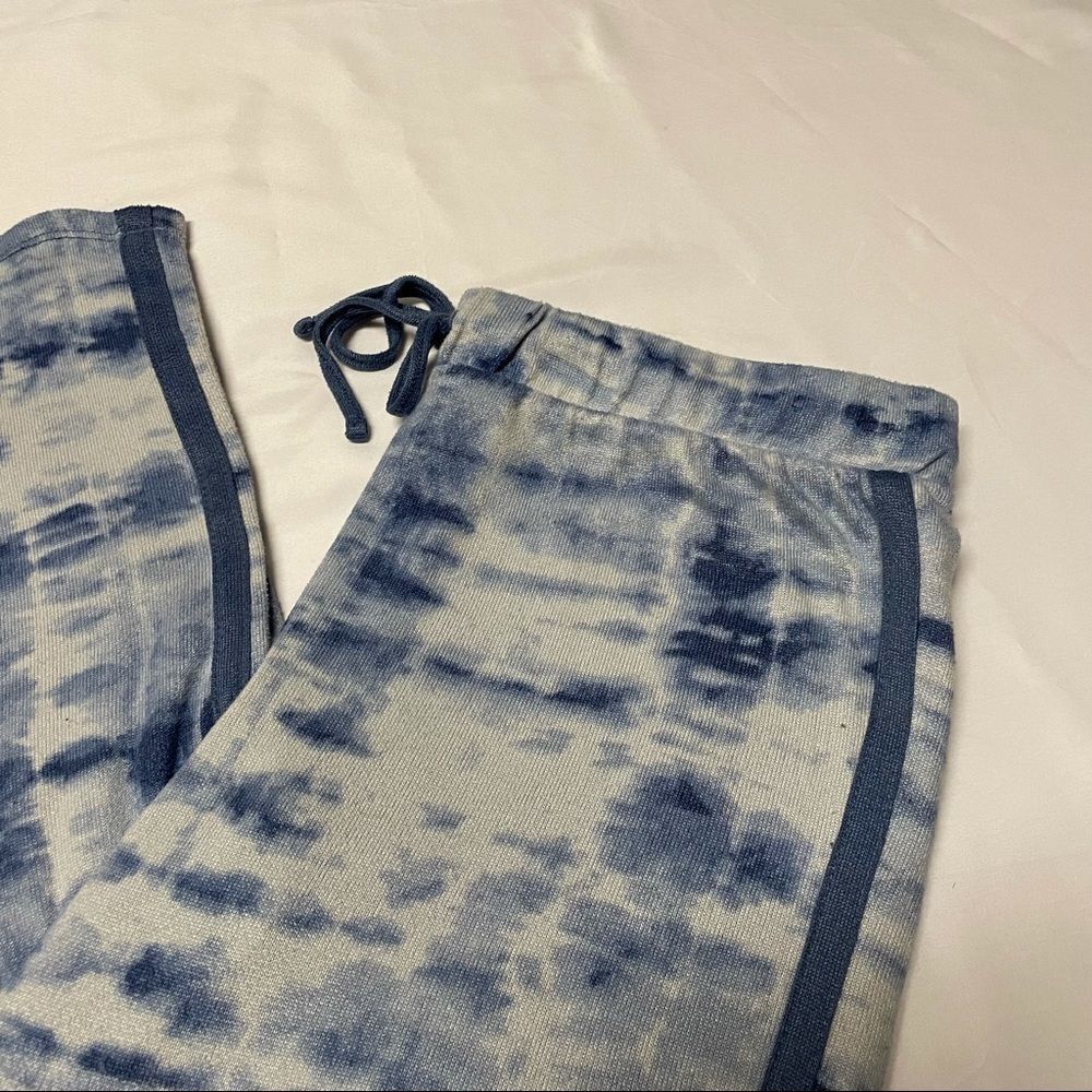 Lucky Brand Blue Tie Dyed Soft Lounge Pants - Picture 5 of 12